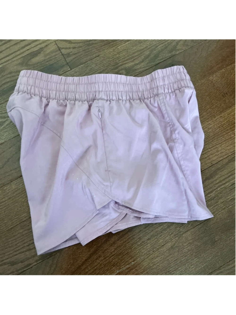 Women's All in Motion Mauve Mid Rise 3” Inseam Run Shorts M - Picture 5 of 6